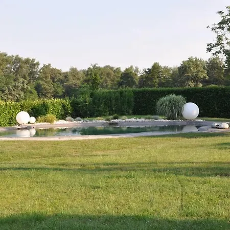 La Casa Rossa Nel Bosco * Cantù